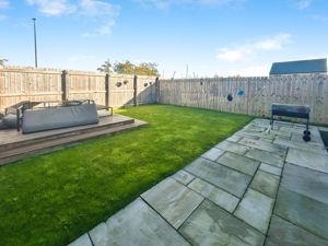 Photo 8- click for photo gallery